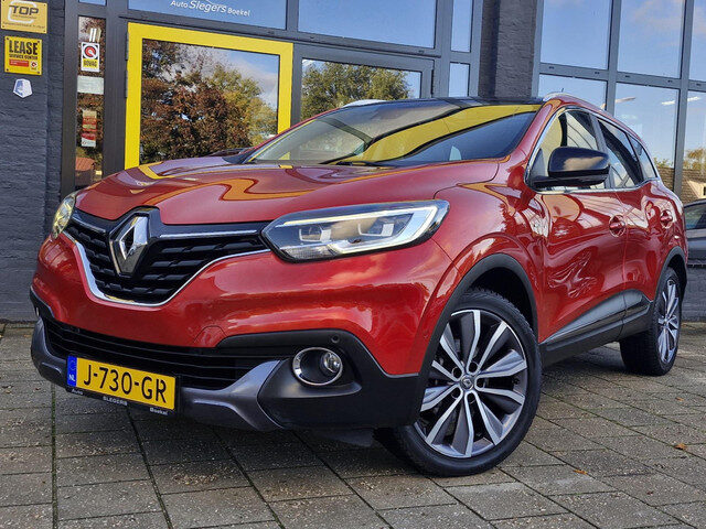 Renault Kadjar 1.2 TCe Bose | Panoramadak | Camera | Park Sens V + A | Navi | Tel | Climate Contr |