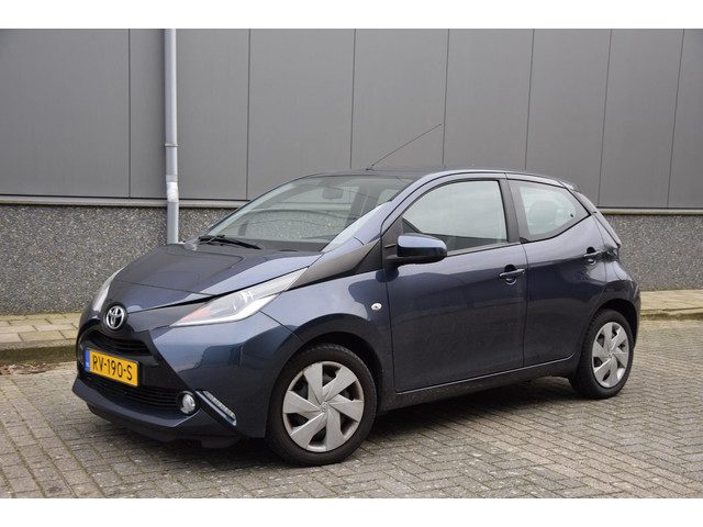 Toyota Aygo 1.0 VVT-i x-play