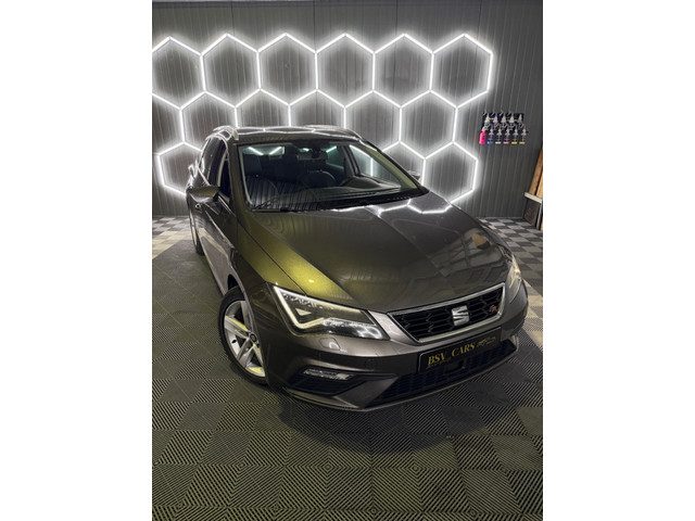 Seat Leon SEAT Leon 1.8 TSI FR Business LED Automaat 7 Cruise Trekhaak