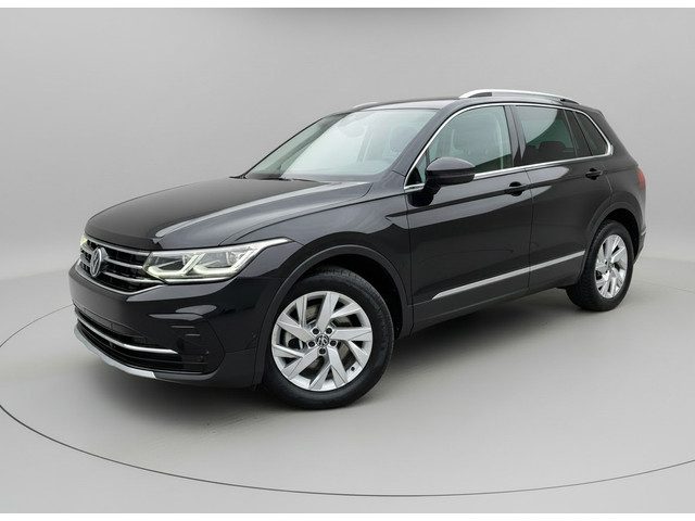 Volkswagen Tiguan 1.4 TSI eHybrid Elegance * Trekhaak * Stoelverwarming * Camera * Keyless *
