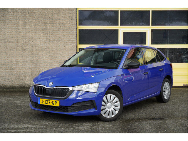 Škoda Scala 1.0 TSI 5drs Active BJ2020 Led | App-Connect ( Niet vrijgeschakeld ) | Bluetooth (Niet v