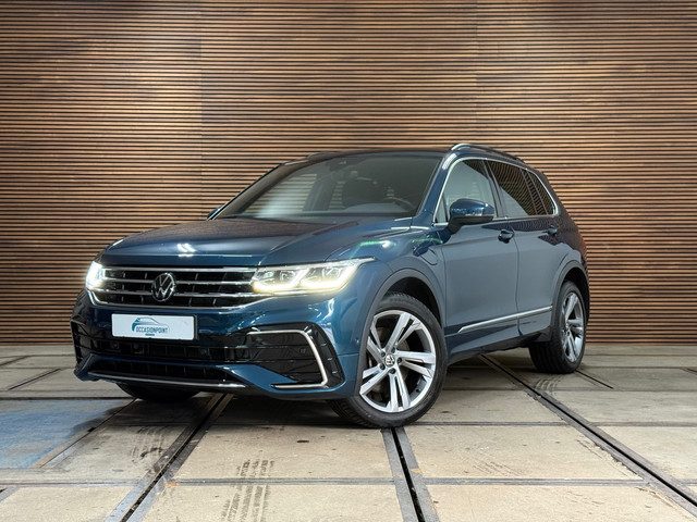 Volkswagen Tiguan 1.4 TSI eHybrid R-Line Business+ | Trekhaak Elektrisch | Navigatie | Adaptive Crui