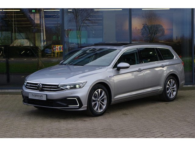 Volkswagen Passat Variant 1.4 TSI PHEV GTE 218 PK Business, Elek. Trekhaak, Panoramadak, Memory, Mat