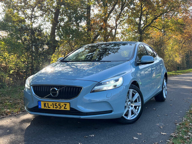 Volvo V40 2.0 D2 Nordic+ | Automaat + Navi + Cruise Nu € 14.975,-!!!