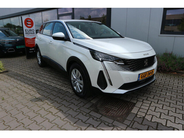 Peugeot 5008 1.2 PureTech Active AUTOMAAT 7ZITS CAMERA LED CLIMA NAVI PDC V+A RIJKLAARPRIJS!!!