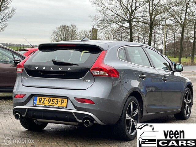 Volvo V40 2.0 T4 Business Sport ((119.000 KM, alle optie's))