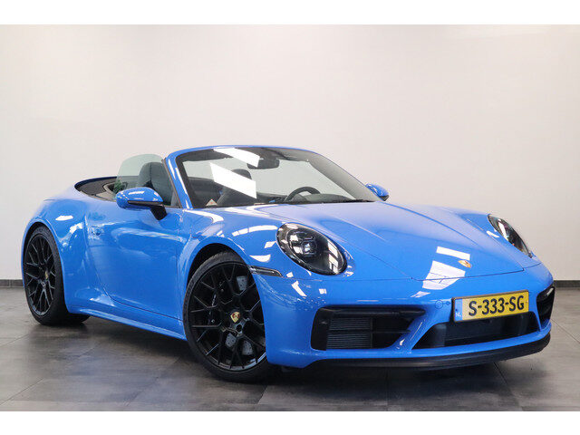 Porsche 911 Cabrio 3.0 Carrera 4 GTS