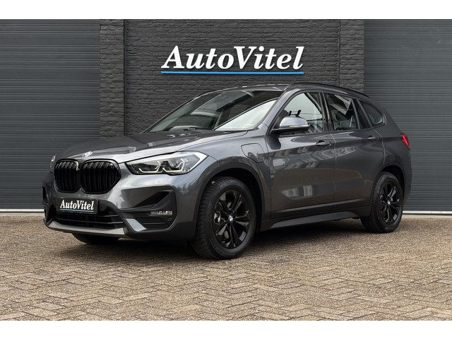 BMW X1 xDrive25e | Elektrische Klep | PDC V + A | LED | Apple Carplay | DAB | 15x op voorraad !