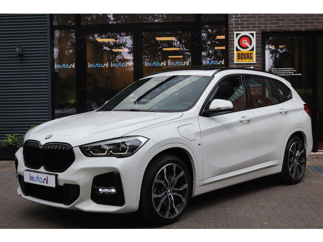 BMW X1 xDrive25e 220pk M-Sport Shadow Line
