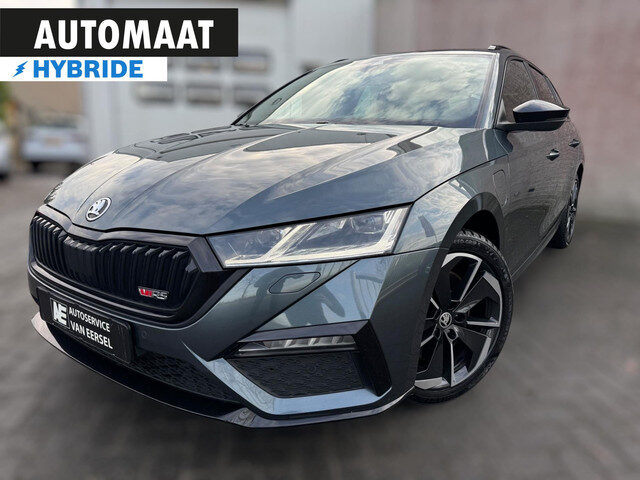 Škoda Octavia 1.4 TSI RS iV PHEV Business ACC / PDC / LED / RS KUIPSTOELEN / 180 KW / 245PK