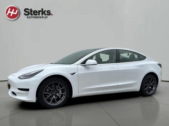 Tesla Model 3 Standard RWD Plus Leer/Panoramadak /Autopilot / 360 CAMERA BOUWJAAR 20202020
