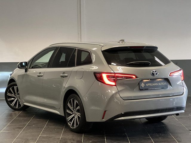 Toyota Corolla 1.8 Hybrid Dynamic|NAP|Unieke Kleur|Stoelverw.|Virtual Cockpit|Camera|