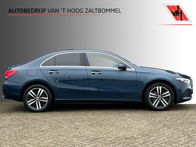 Mercedes-Benz A-Klasse 250e AUT8 Premium LEDER SFEER KEY-LESS GO MULTIBEAM 360-CAMERA TREKHAAK