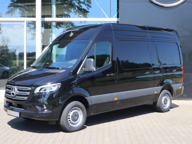 Mercedes-Benz Sprinter 319 L2 Pro FACELIFT FULL OPTION