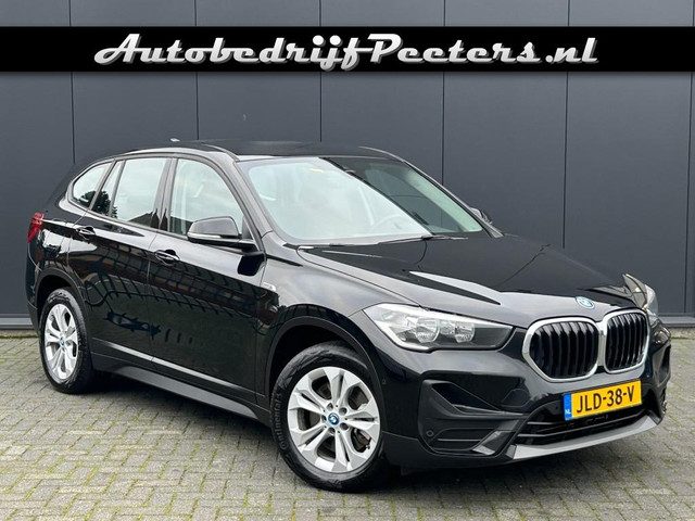 BMW X1 xDrive25e Navigatie Cruise PDC E.Klep Stoelverwarming