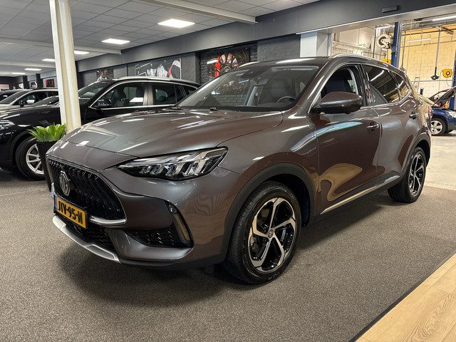MG EHS 1.5 TGDI Luxury PHEV facelift / automaat / 360camera / Leder/ carplay / Panorama-dak
