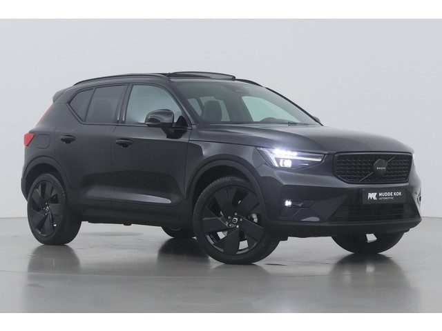 Volvo XC40 B3 Ultra Black Edition
