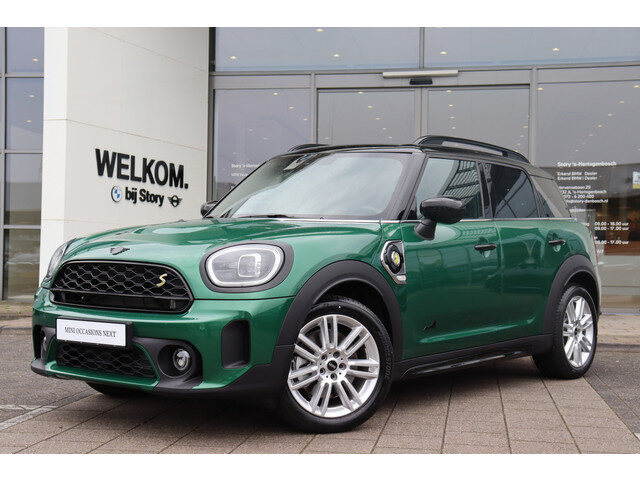 MINI Countryman Cooper SE ALL4 Classic Automaat