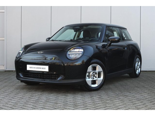 MINI Electric Hatchback Cooper SE