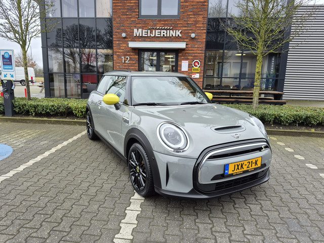MINI Electric Cooper SE Business Edition 33 kWh, Head-up display,