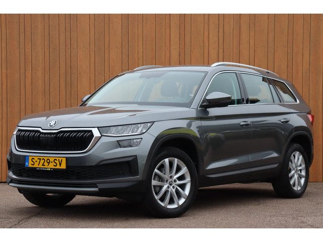 Škoda Kodiaq 1.5 TSI Business Edition 7persoons org.NL el.trekhaak camera digi-dashboard