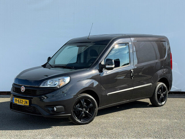 Fiat Doblò Cargo 1.6 MJ L1H1 SX Sportvelgen | AllSeason | Navigatie | Cruise | Airco | Parkeersensor