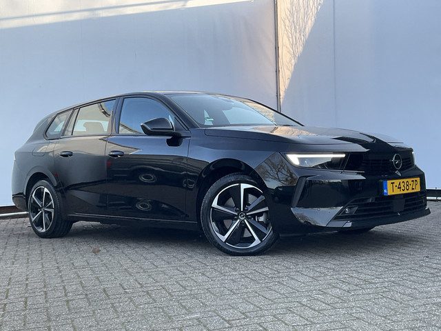Opel Astra Sports Tourer 1.6 Turbo 260pk Hybrid PHEV Carplay Sensoren voor/achter Dab Adaptieve crui