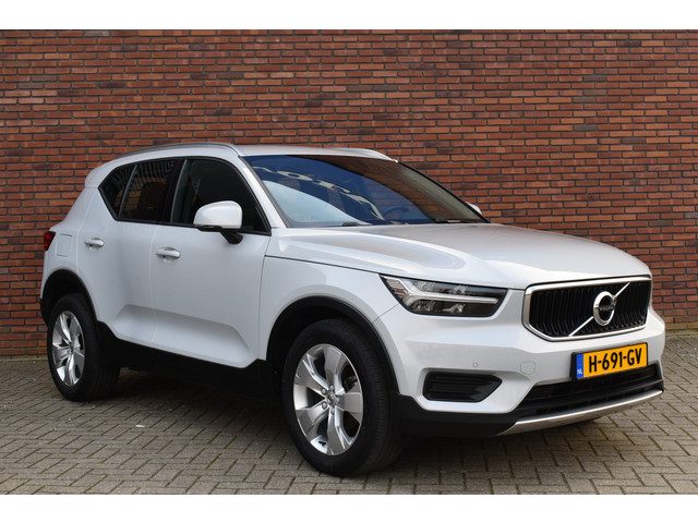 Volvo XC40 T3 163PK Momentum Pro