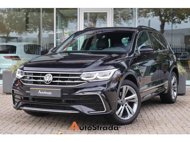 Volkswagen Tiguan 1.5 R-Line TSI ACT 150pk | Carplay | Adaptive | Climate | DAB | IQ-LED | Sensoren