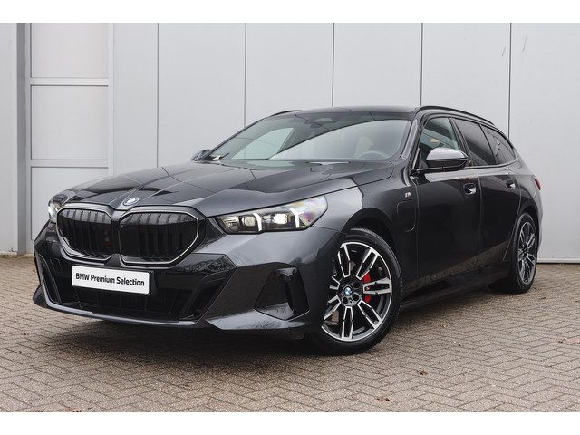 BMW 5 Serie touring 530e M Sport Automaat