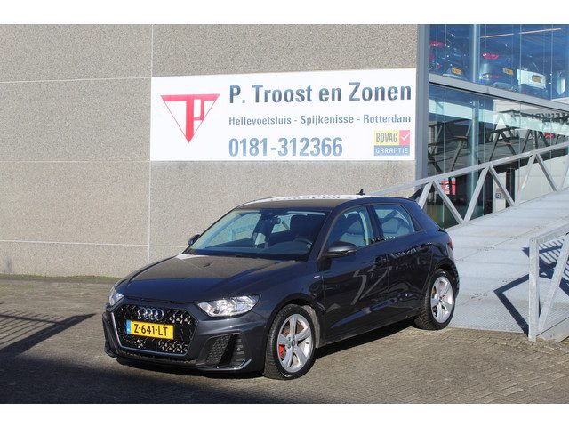 Audi A1 Sportback 35 TFSI Automaat S-line Navigatie/Apple carplay/Stoelverwarming/Keyless/Achteruitr
