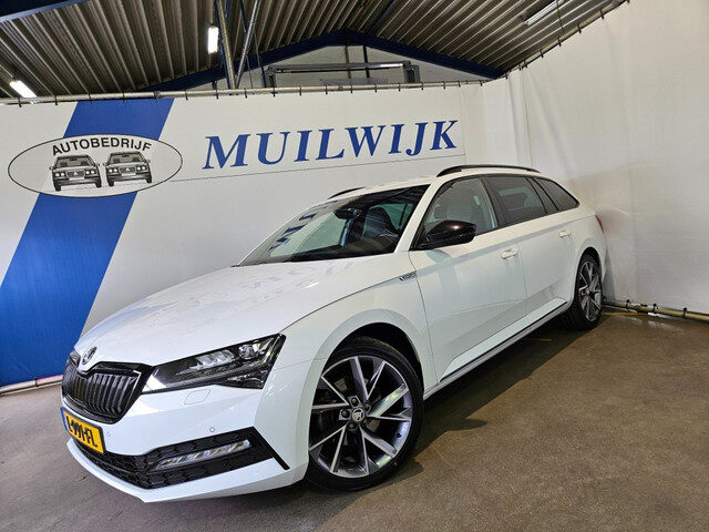 Škoda Superb Combi 1.4 TSI iV Sportline Business / Trekhaak / NL Auto