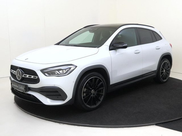 Mercedes-Benz GLA 250 e AMG Line