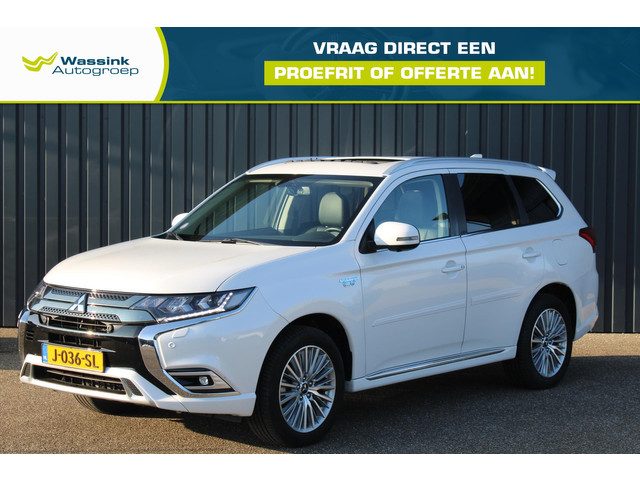 Mitsubishi Outlander 2.4 DOHC MIVEC PHEV 240pk 4WD Aut Intense+|Schuif-/kanteldak|4WD|Navigatie