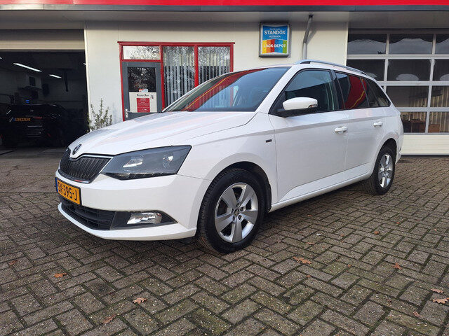 Škoda Fabia Combi 1.0 TSI 95pk CARPLAY / NAVI / CRUISE
