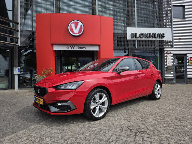 Seat Leon 1.4 150pk TSI eHybrid PHEV FR | Navi | Stoelverw. |