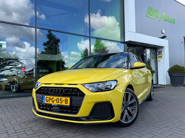 Audi A1 Sportback 25 TFSI Edition S- Line * Carplay * Led * Automaat