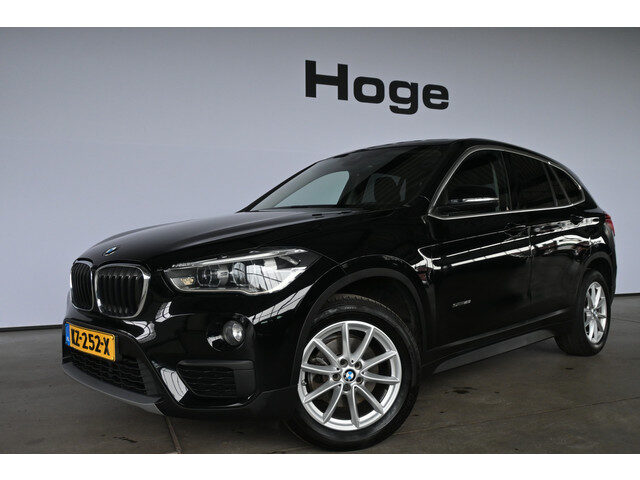 BMW X1 sDrive18i Centennial Executive Clima Navigatie LED Goed Onderhouden! Inruil Mogelijk!
