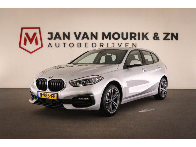BMW 1-serie 118i Business Edition Plus automaat | LED | LEDER | SPORTSTOELEN | NAVIGATIE | CAMERA