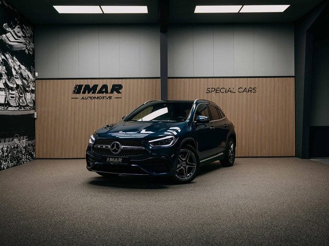 Mercedes-Benz GLA 180 d Business Solution AMG