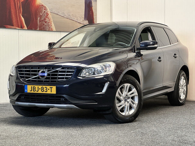 Volvo XC60 2.0 T5 FWD MOMENTUM AUTOMAAT