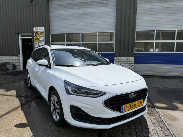 Ford Focus Wagon 1.0 EcoBoost Connected