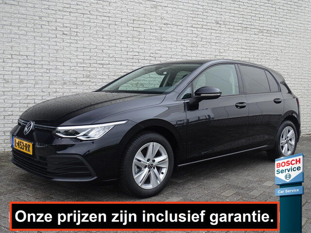 Volkswagen Golf VIII 1.5 TSI LIFE 130PK NAVI/LMV/CLIMATE/ADAP.CRUISE/STUUR+STOELVERW.