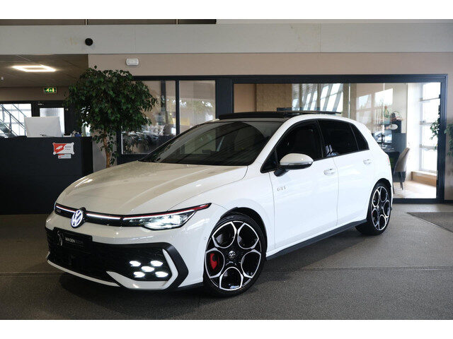 Volkswagen Golf 8.5 2.0 TSI GTI 265PK Pano HuD 360Cam IQ Led