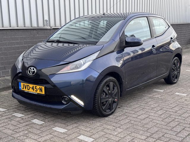 Toyota Aygo 1.0 VVT-i x-play