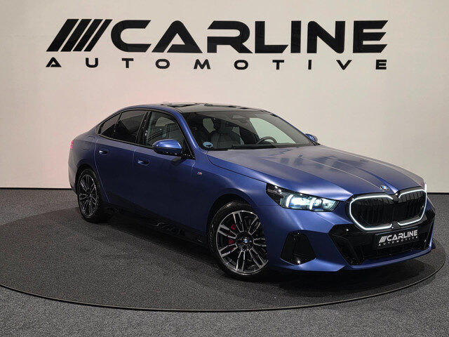 BMW 5 Serie 520i M SPORTPAKKET INDIVIDUAL PANORAMA ASSIST KEYLESS LEDER MATT GARANTIE NAP APK