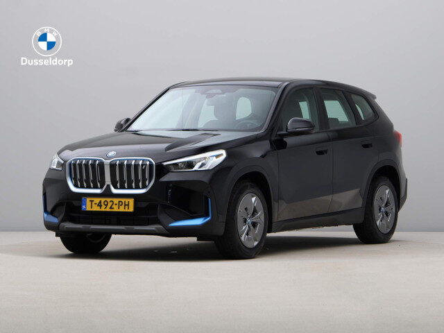 BMW iX1 xDrive30 66 kWh