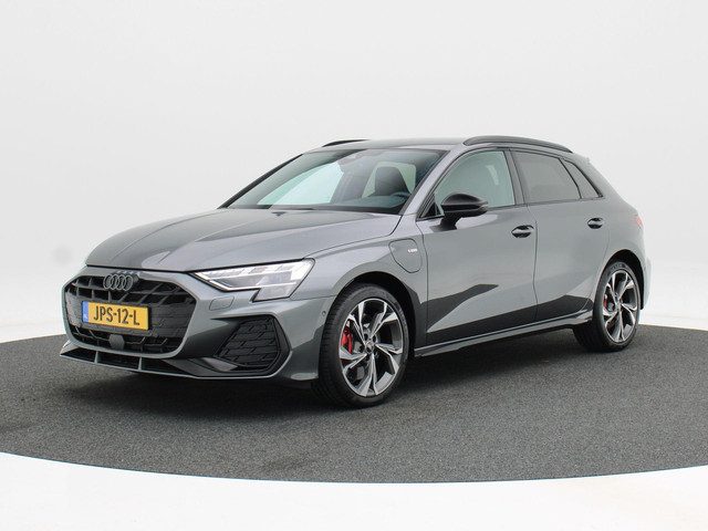 Audi A3 Sportback 45 TFSi e 272 Pk Automaat S-Line Competition