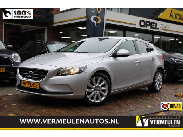 Volvo V40 1.6 T4 180PK Momentum Automaat + 16"/ Navi/ Clima/ Cruise/ NL auto