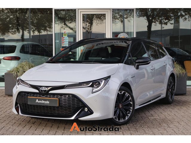 Toyota Corolla Touring Sports 1.8 GR-Sport 122pk | Camera | Stoelverwarming | LED | Adaptive | Clima